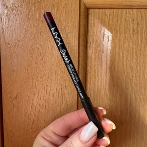 🤍NYX Suede Matte Lip Liner 🤍